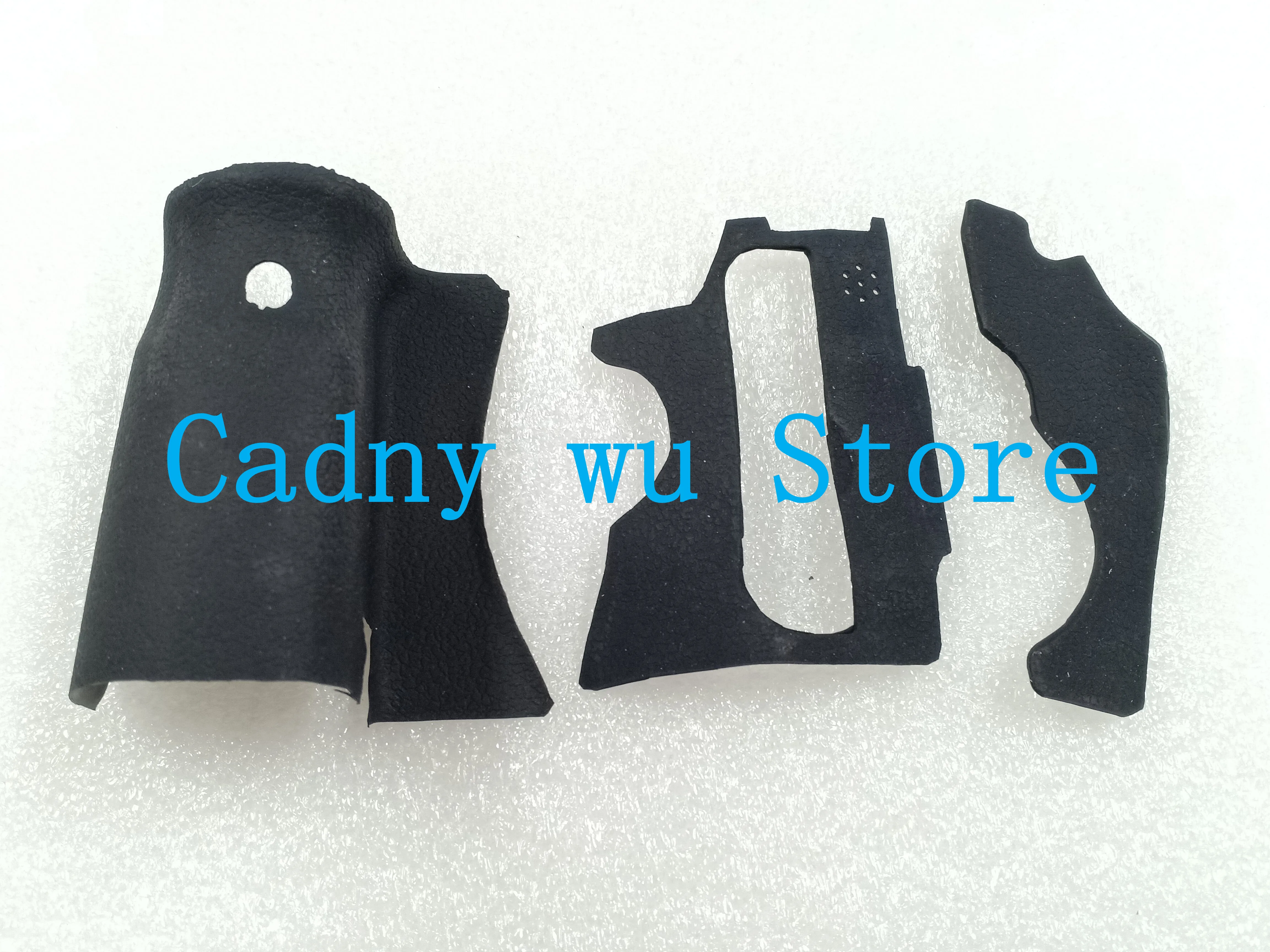 A Set of 3 Pieces Grip Rubber Cover Unit For Canon 60D DSLR Camera