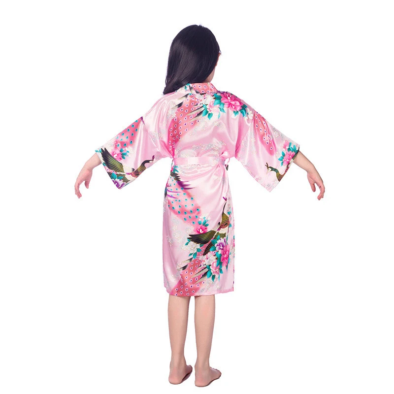 Wholesale Girls Satin Silk Robes for Spa Party Birthday Wedding Bath Robes Toddler Peacock Printed Flower Kids Kimono Robes D10