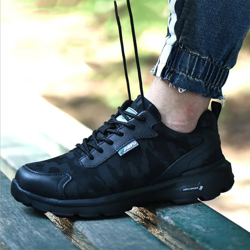 Men woman Couple Work shoes Couple Breathable lace-up Steel Toe Anti-smashing anti-piercing Casual safety Boots insulation 2022