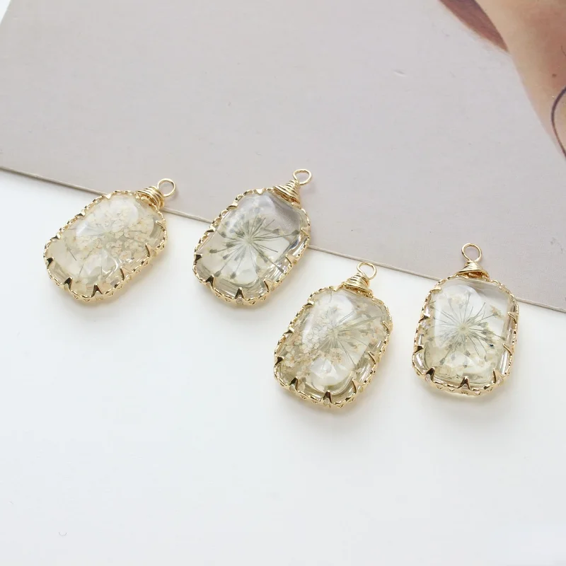 Lace hand-wrapped winding transparent gypsophila dried flower rectangular pendant diy hand-made material accessories