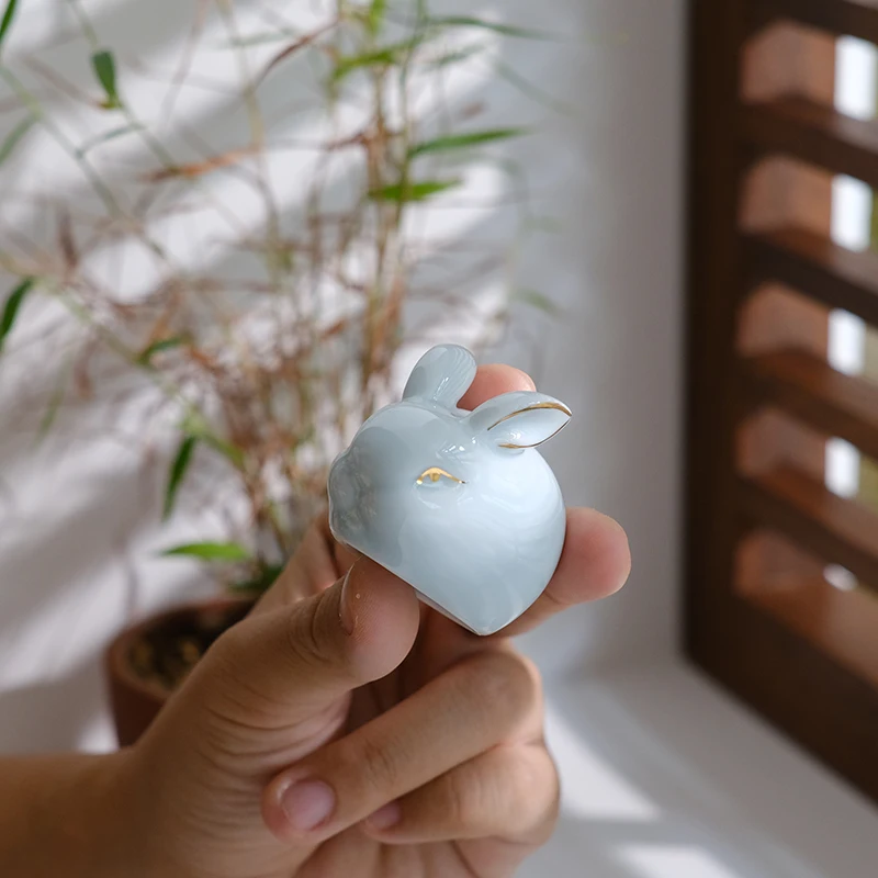 Ceramic Figurines for Home Decoration, Cute Celadon Mini Rabbit Tea Pet, Tabletop Figurines, Arts and Crafts, Miniatures, Gifts