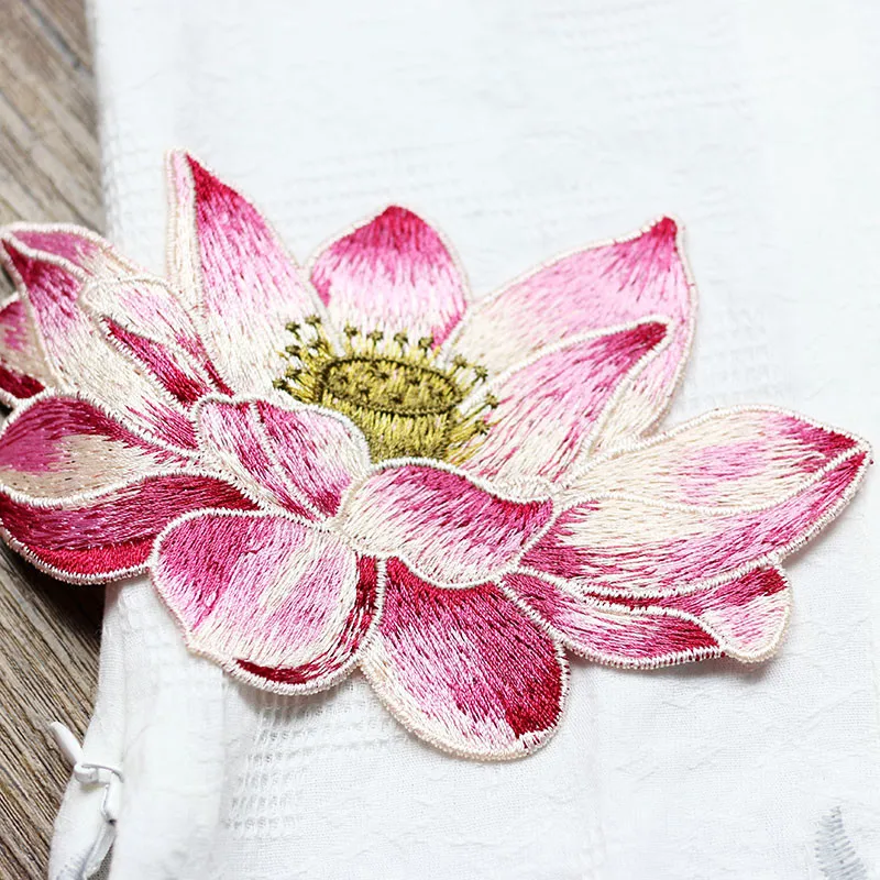 1 Piece Soft Lotus Flower Patch Embroidered DIY Bag Appliques Sew On Patches for Clothes Cheongsam Wedding Dress Accessory