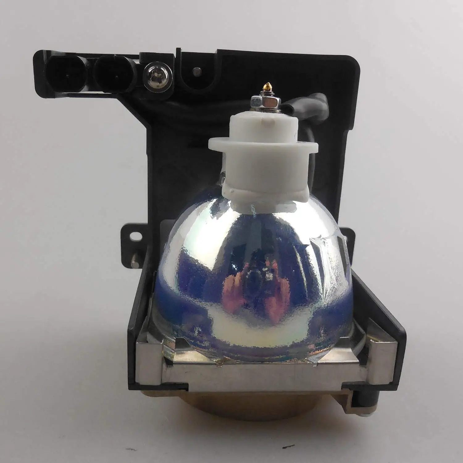 60. J8618.CG1 Thay Thế Bóng Đèn 60. J8618.CG1 Tương Thích Với BenQ PB6100/PB6105/PB6200/PB6205 Máy Chiếu