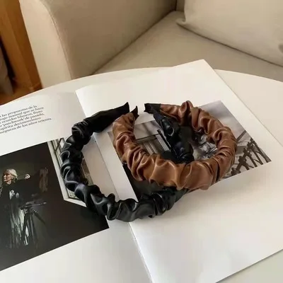 1PCS Autumn and winter new leather fold hairpin headband Korean version of the wild retro net red headband hair accessories