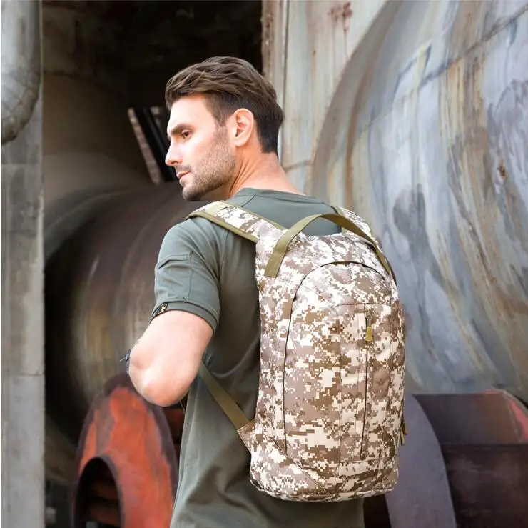 Waterproof 25L Men Military Tactical Backpack Desert Army Bag Travel Hiking Backpack Cotton Nylon Sports Camping Backpack