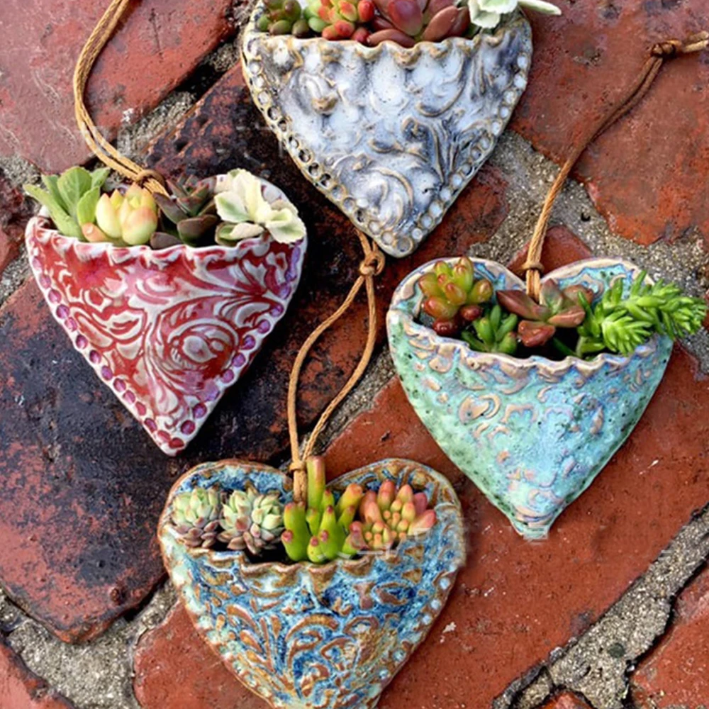 Retro Mini Hanging Vase Flower Pot Outdoor Art Heart-Shaped Wall Hanging Succulent Plant Bonsai Pot Decoration Home Garden Decor