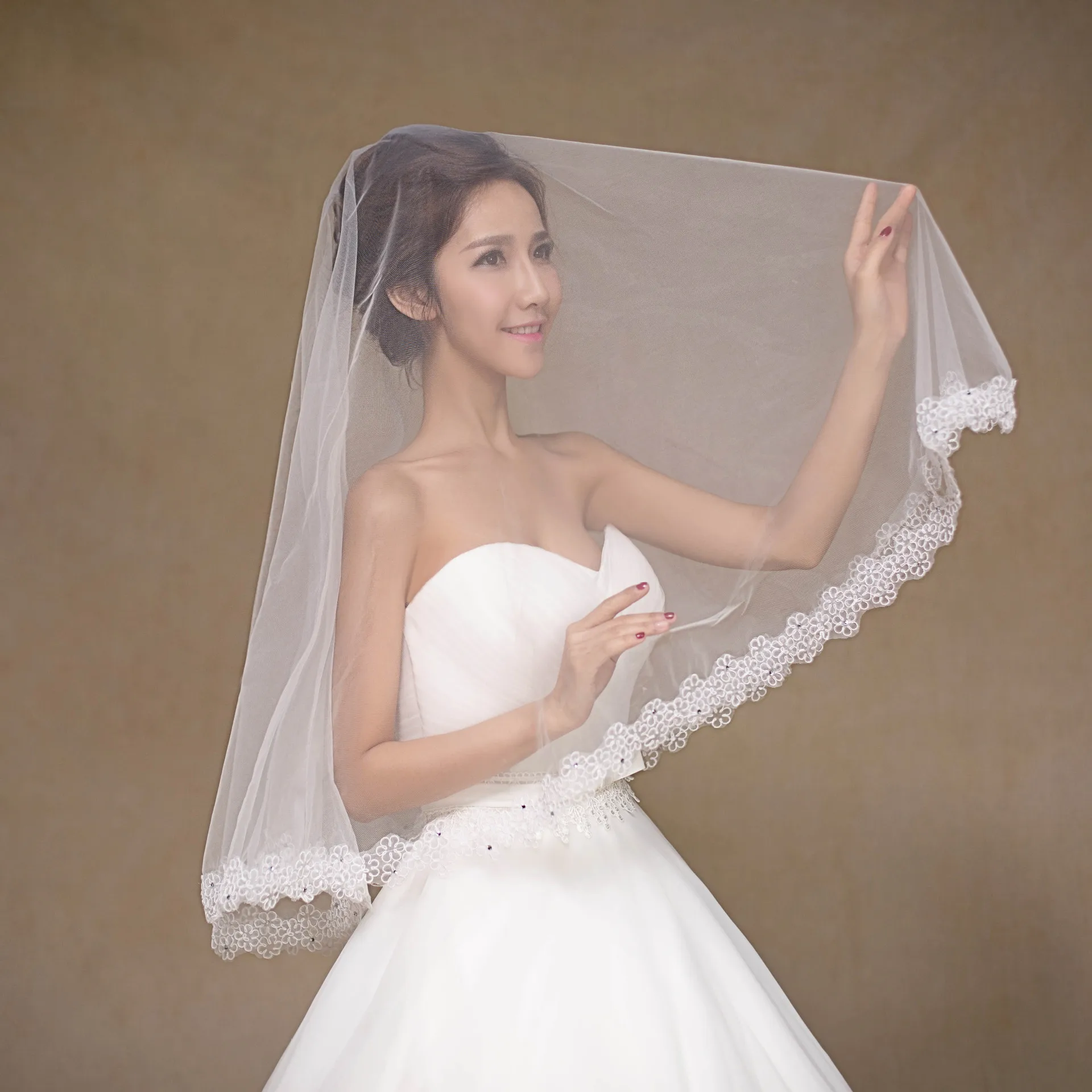 

GBCNYIER Lace short veil bridal wedding veil wedding wedding accessories A