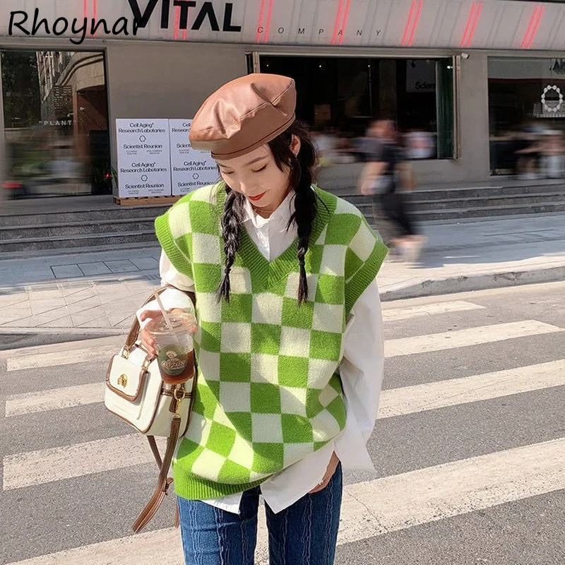 Plaid Sweater Vest Women Streetwear Vintage Loose Korean Style V-neck Students Ladies Spring Fall All-match Female Chic Ulzzang