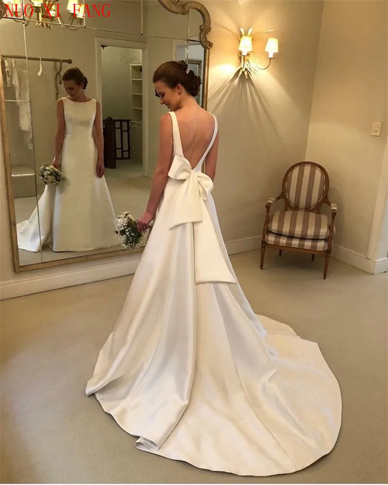 2022 günstigste Boho A-line Jewel Backless Hochzeit Kleid Sweep Zug Satin Braut Kleid Bogen Auf Zurück Land Hochzeit Braut Kleider