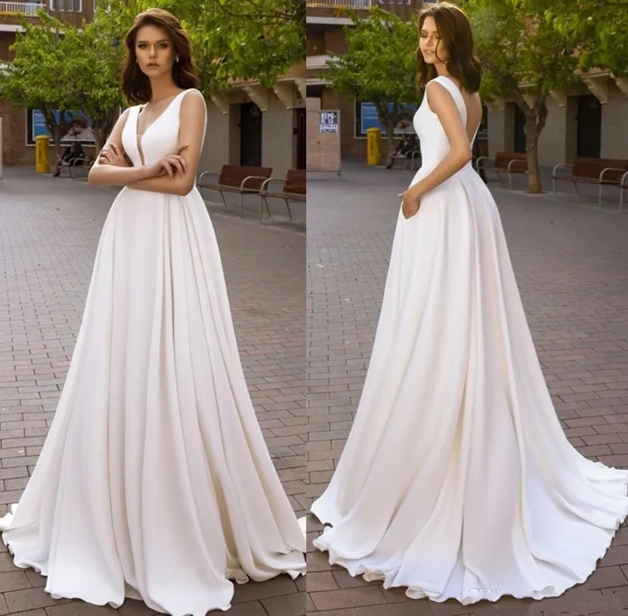 

vestidos de novia 2024 A Line Wedding Dresses With Pockets V Neck Low Backless Long Train Bridal Gowns Summer Boho