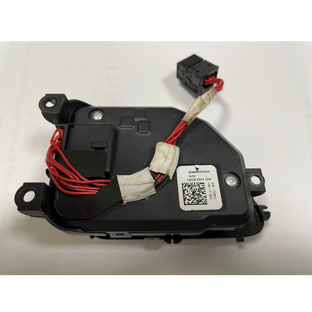 A0999052304 Is Suitable For Mercedes-Benz A220 C300 E300 G550 Multi-Function Steering Wheel Switch Button