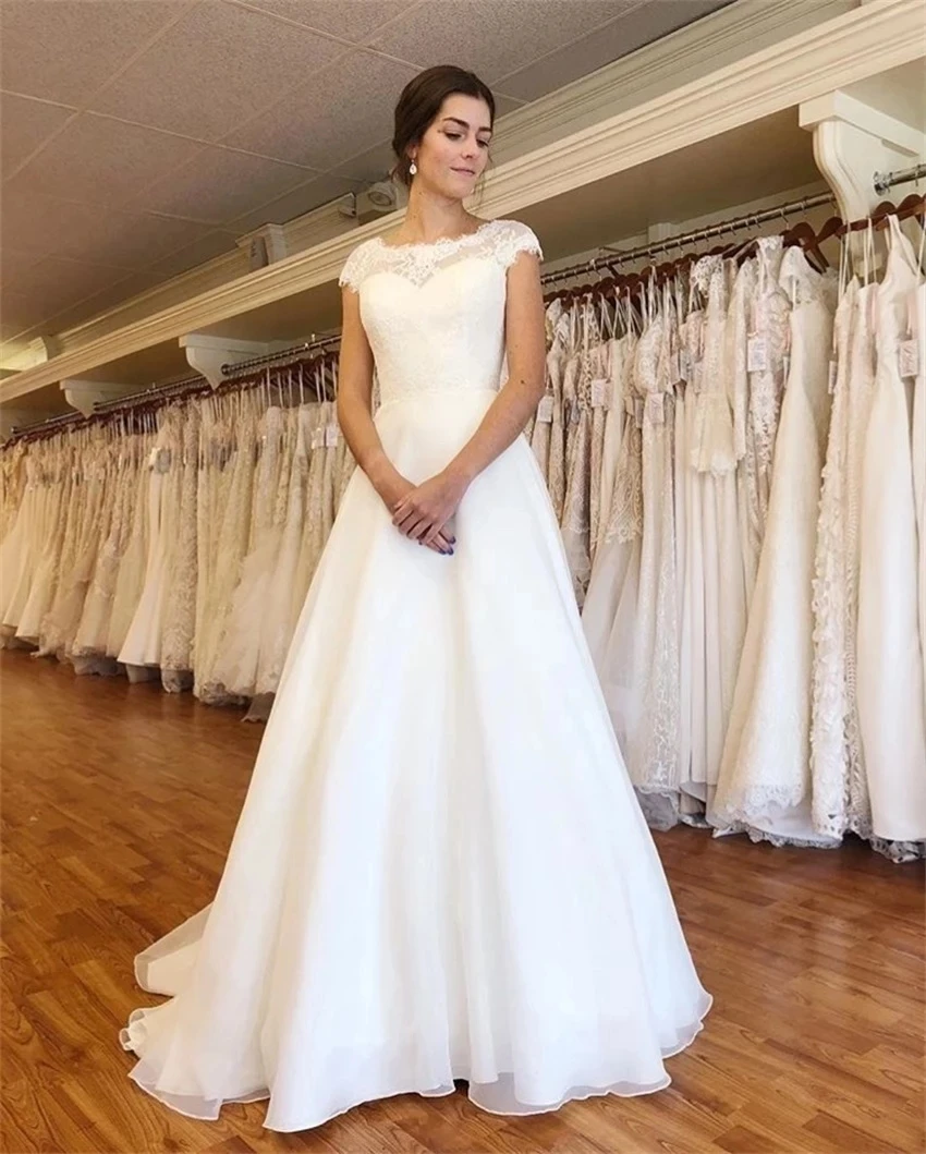 

Angelsbridep A-Line Organza Wedding Dress 2021 Vestidos De Novia Charming Appliques Robe De Mariée Formal Bride Dress Lace-up