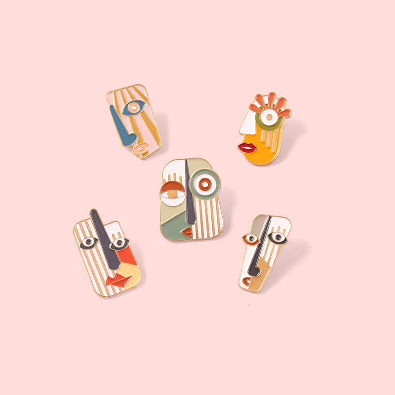 Art Retro Face Mask Metal Enamel Brooch Exaggerated Abstract Oil Painting Badge Fashion Lapel Backpack Jewelry Accessories Gift