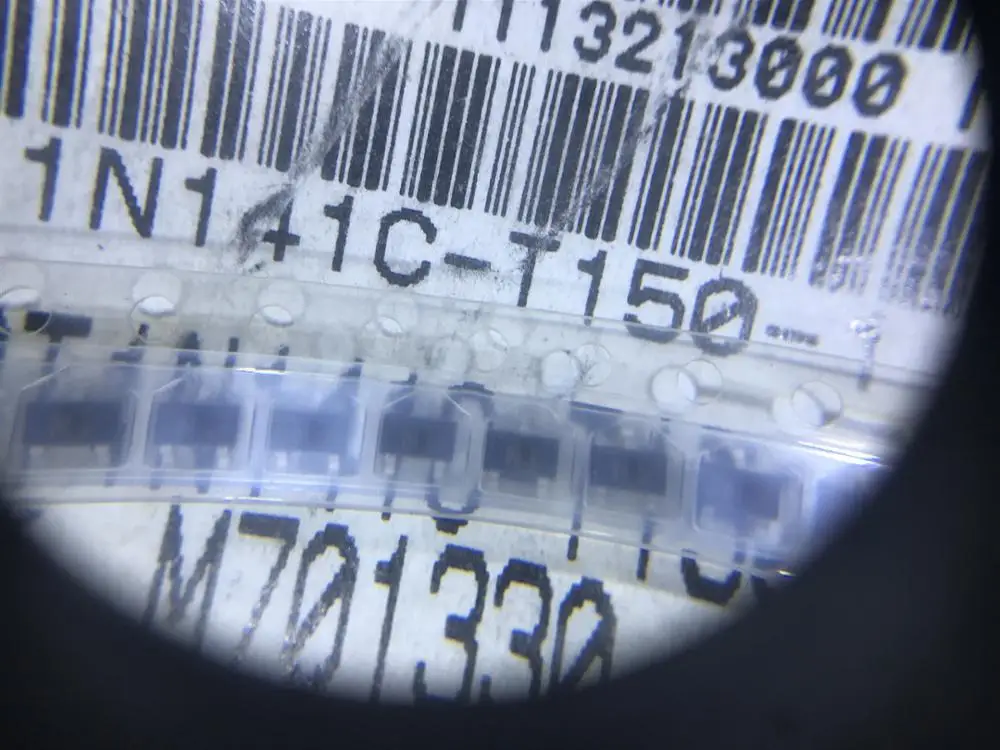 10 шт. XP0431100L (Код: 7X) UNR31A4G0L (Код: NC) (TRANS PREBIAS PNP 100 мВт SSSMINI3) RT1N141C-T150-1 XP4311-(TX) RT1N141C Новый