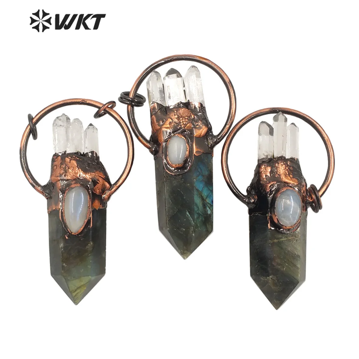 WT-P1621 Luxury Lady Jewelry Accessory Vintage Boho Big Natural Labradorite Stone Point Pendant With Copper Electroplated Green