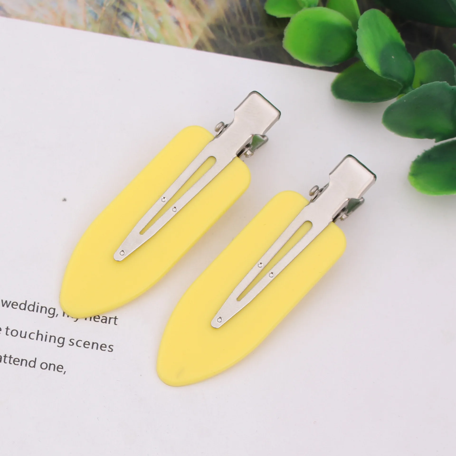 2pcs/lot Punk Fashion Hair Clips for Girls Bright Color Duckbill Clip Cool Women Hairpins Classic Hair Accessories