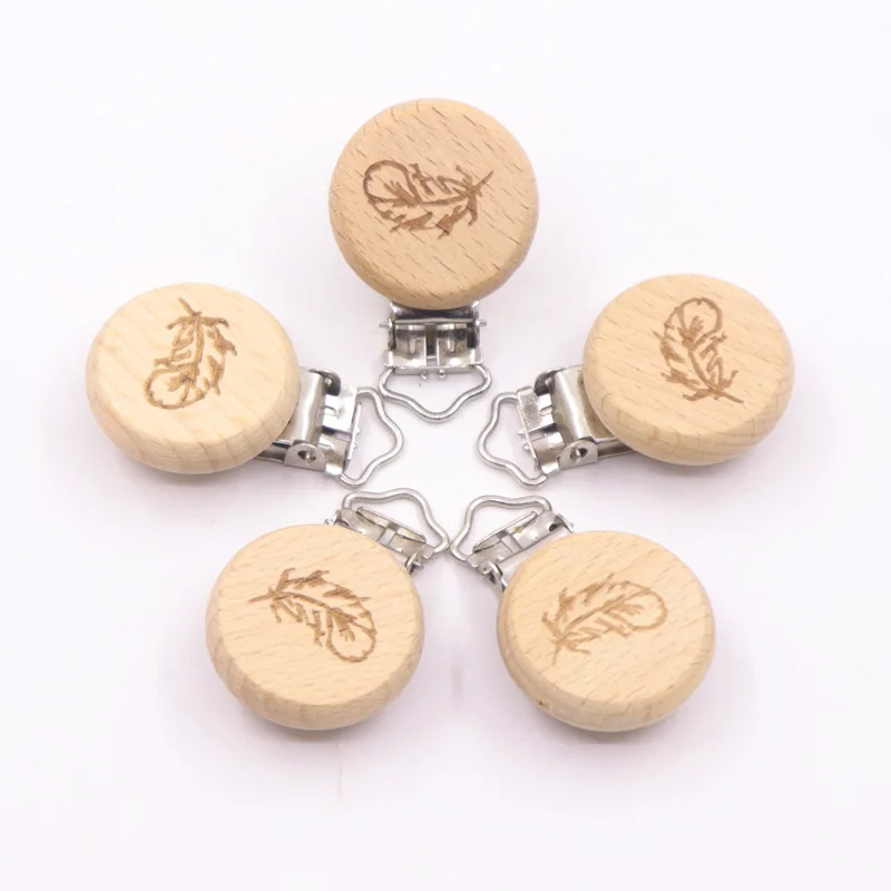 10pcs Baby Wooden Feather Pacifier Clip Dummy Nipple Soother Clip Holder Gym Rodent Dog Animal Metal Clip Necklace Baby Teether