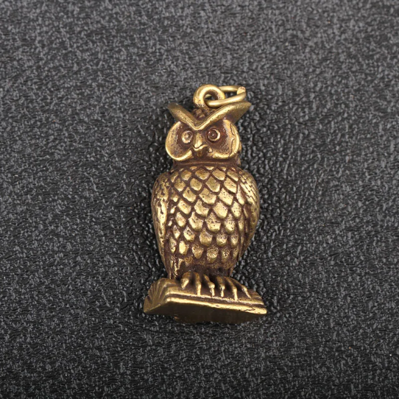 Antique Bronze Standing Owl Statue Desktop Small Ornament Vintage Copper Animal Tea Pet Decorations Crafts Key Chains Pendants