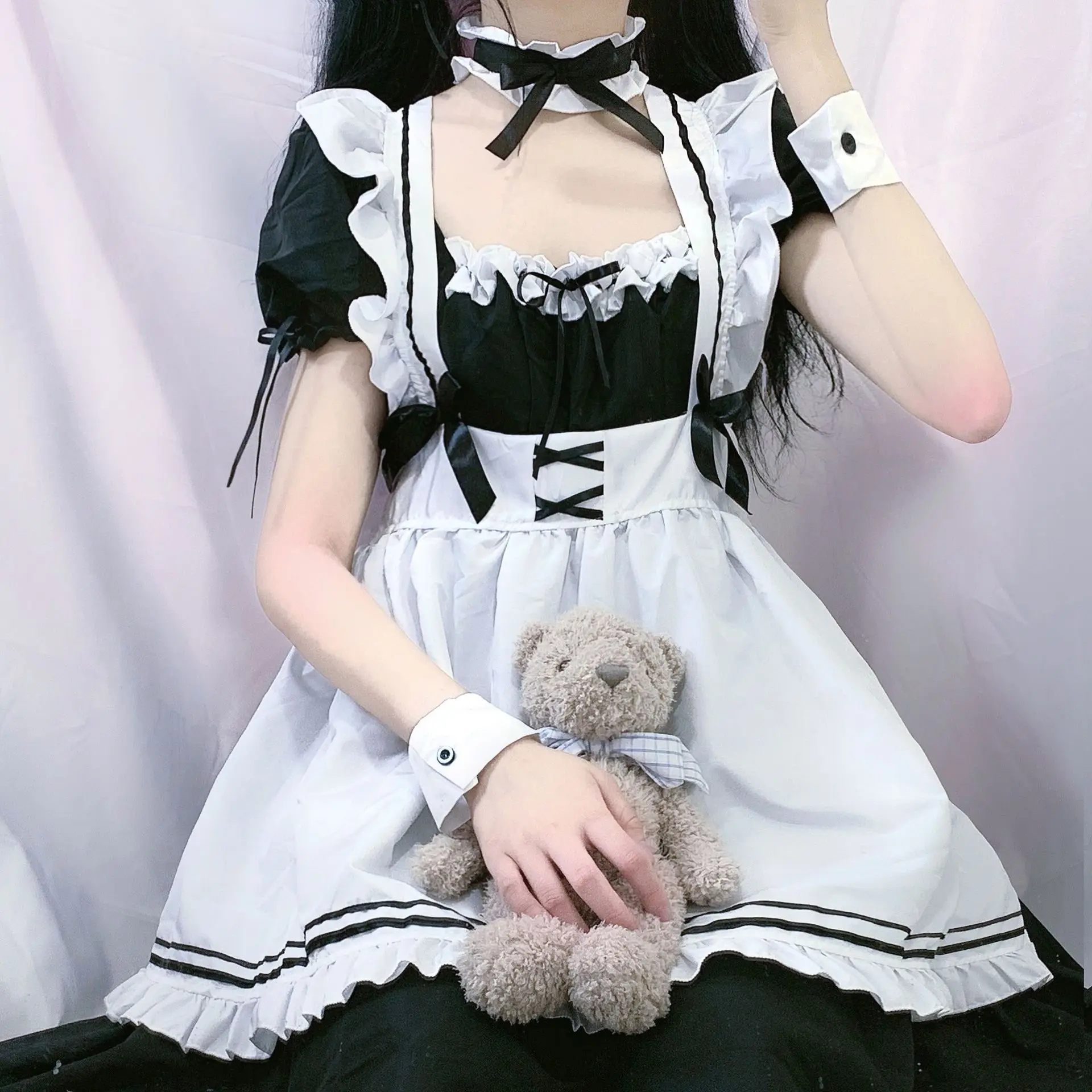 Black Cute Lolita Maid Costumes Maid Dress Girls Woman Amine Cosplay Costume Waitress Maid Party Stage Costumes Halloween