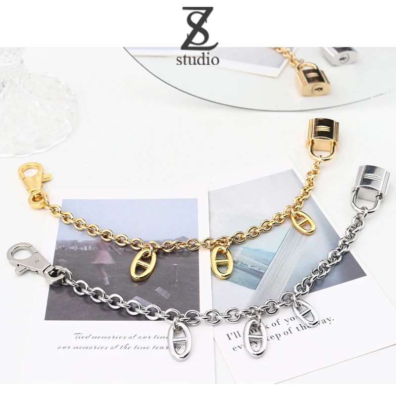 Luxury Style Decorative Ornaments Keychain  Women\'s Bags Chain Pendants Gold Color Charm Silver Short Chain