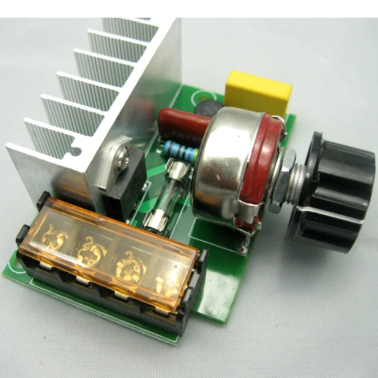 4000W Imported High-power Thyristor Electronic Voltage Regulator Light, Speed and Temperature Regulation Belt Insurance