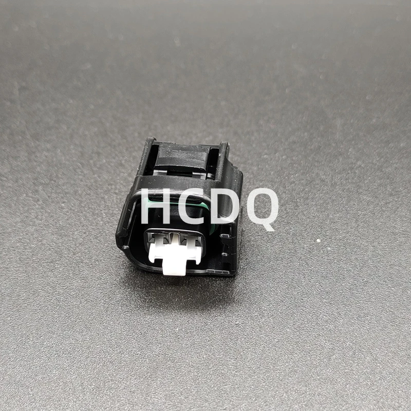 The original 90980-11070 2PIN Female automobile connector plug shell and connector are supplied from stock