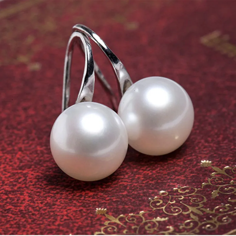 Exquisite Simple Big Clear Pearl Earrings Round White Simulation Pearl Earrings Jewelry Classic Earrings For Women Elegant Gifts