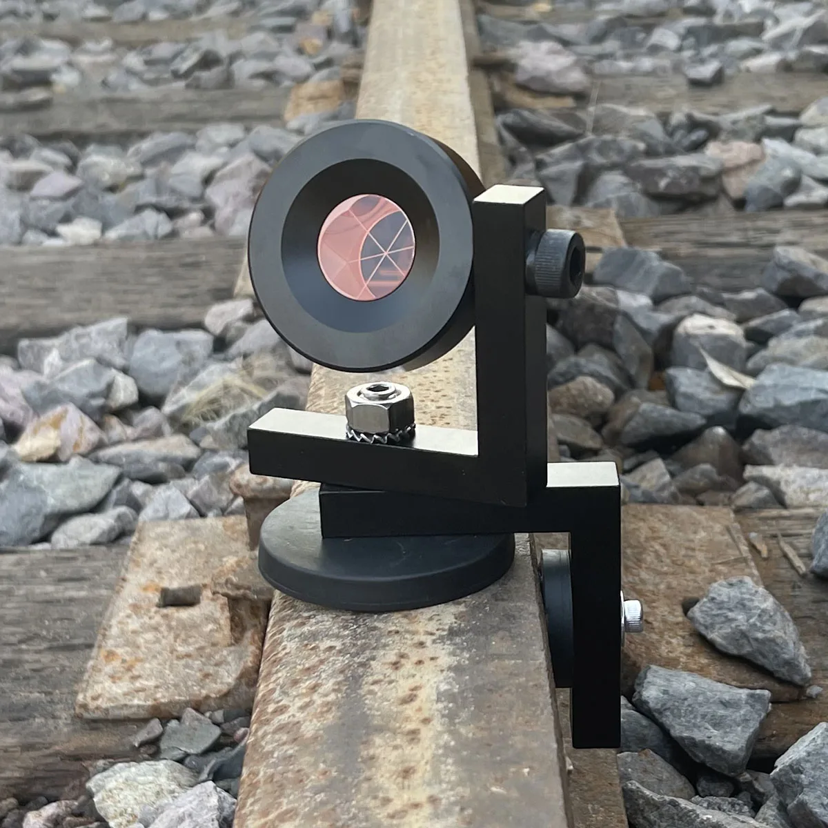 mini prism GMP104 with Magnetic L-bar base for swiss total station  railway