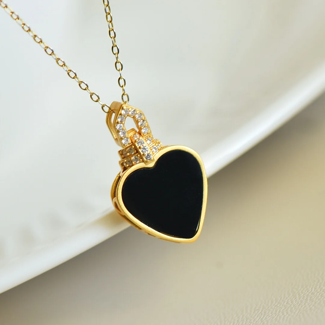 

Certified Vintage Silver Black Jade Necklace S925 Sterling Silver Jade Jasper Necklace for Women Jewelry Heart Pendant