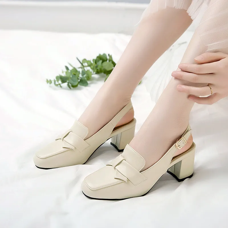 

Туфли YQBTDL женские с ремешком на пятке, повседневные туфли-лодочки на квадратном каблуке, с бантиком, бежевые, белые, для работы и отдыха, 2024