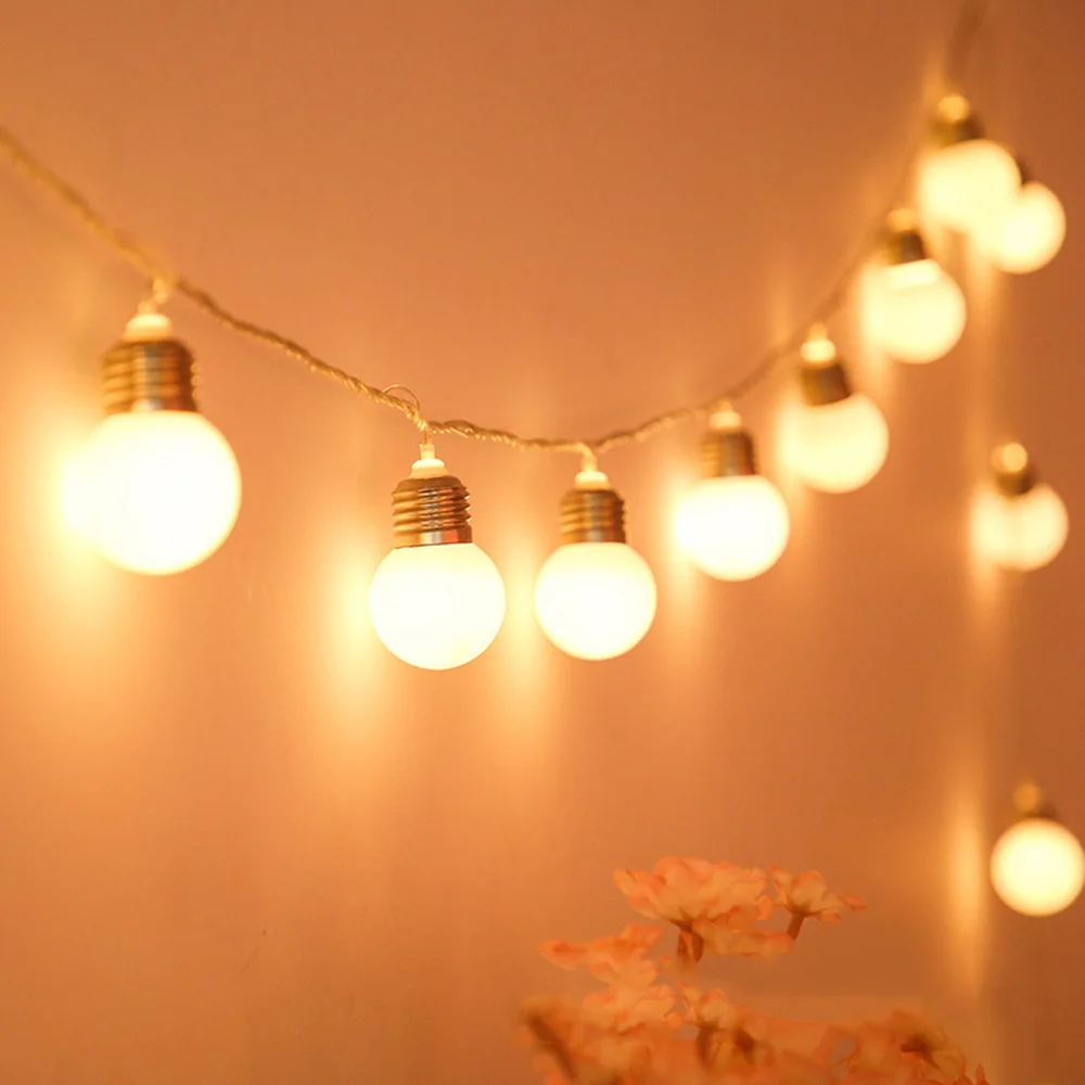 1/2 adet LED küre dize işık 10 LED 1.5 M noel ışıkları açık bahçe ışıkları LED ampul ışık düğün parti dekor peri ışık