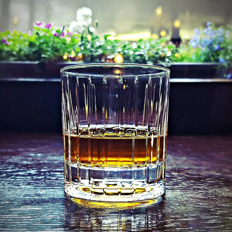 Rotating Whiskey Glass Old Fashioned Glass for Drinking Bourbon,Scotch,Cocktails or Tea,Whisky