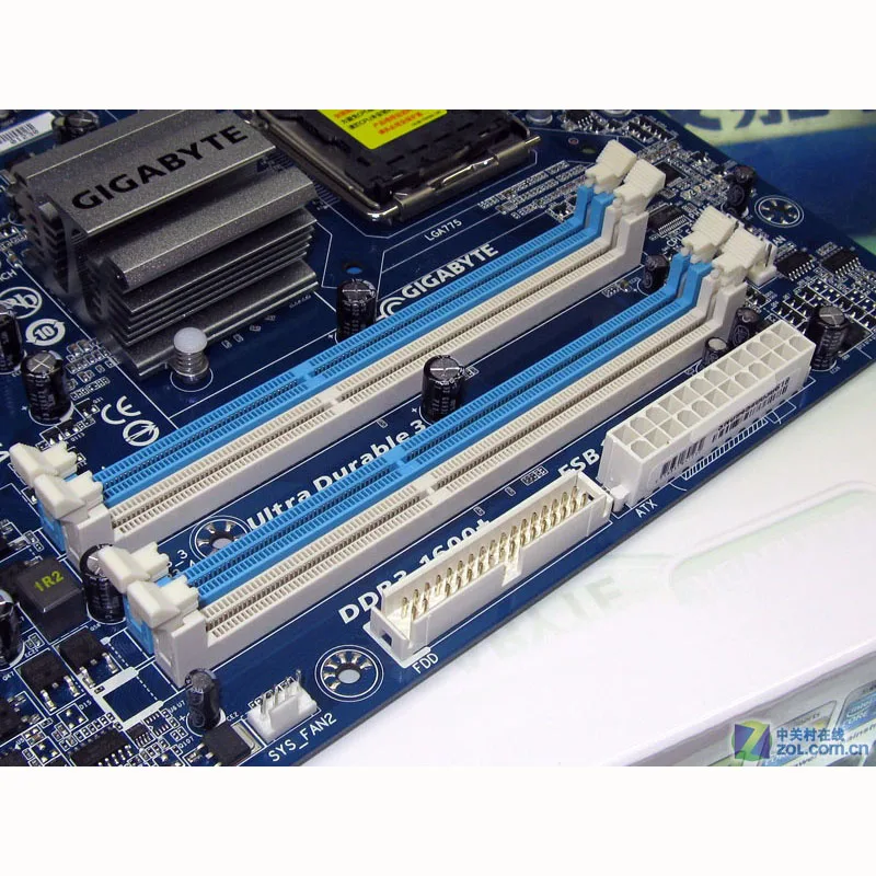 Gigabyte GA-EP43T-S3L Motherboard LGA 775 DDR3 USB2.0 16GB For Intel P43 EP43T-S3L Desktop Mainboard SATA II Systemboard Used