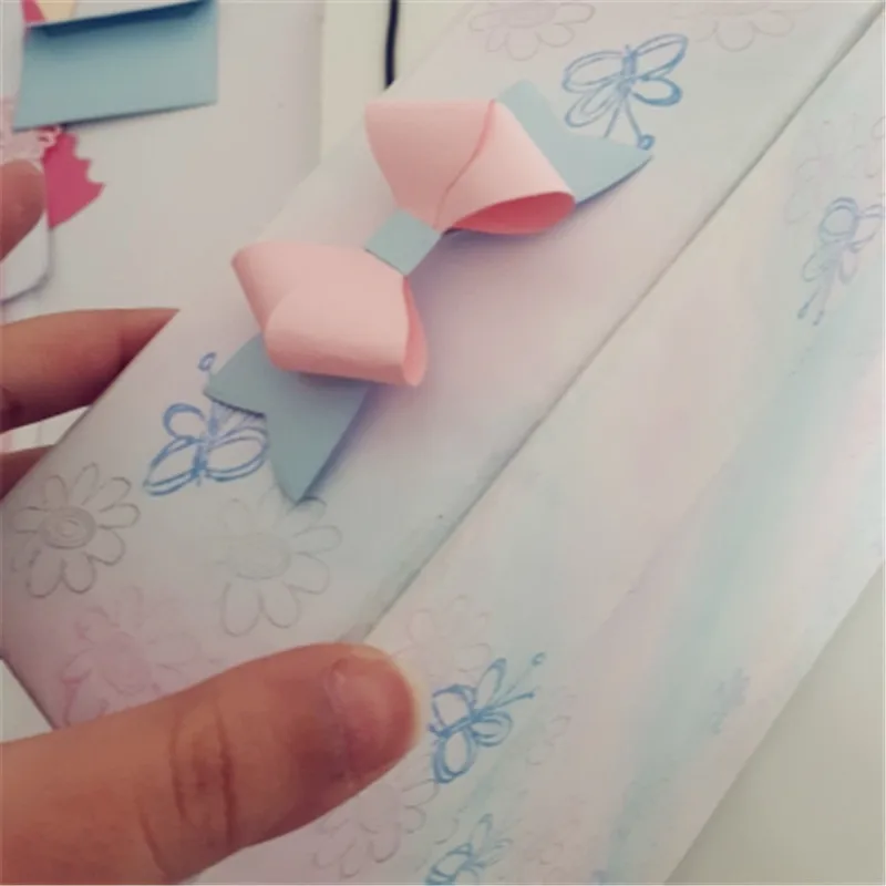 Building a bow Metal stencil mold Cutting Dies decoration scrapbook die cuts Album Paper Craft Embossing DIY Card Crafts