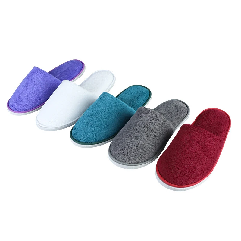 2022 Effen Kleur Thuis Slippers Pluizige Vrouwen Slides Comfort Harige Platte Sandalen Vrouwen Slippers Schoenen Voor Vrouw Indoor Slippers