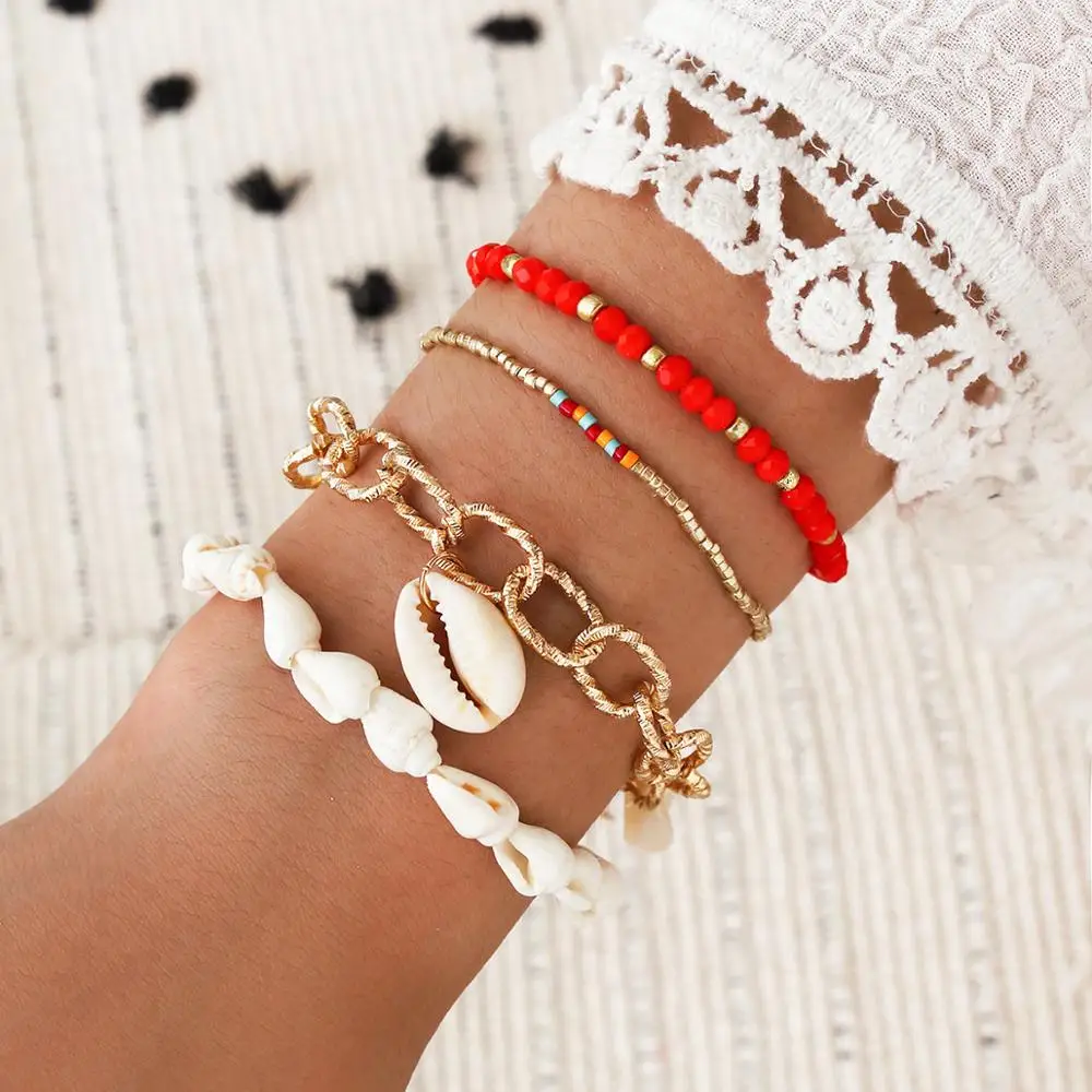 

4pcs/set Bohemia Charm Conch Strand Crystal Beaded Shell Bracelet Set 2020 For Women Fashion Geometric Girl Gold Bead Jewelry