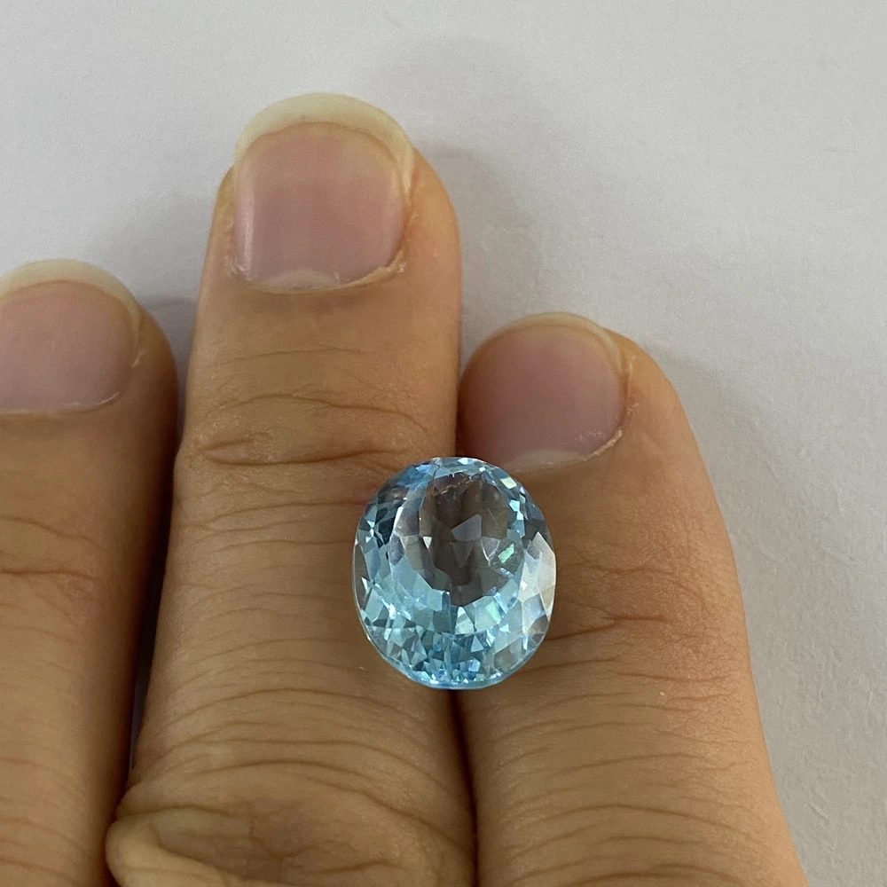 Piedra de topacio natural azul cielo, 11x9mm, 4,3 quilates, ovalada