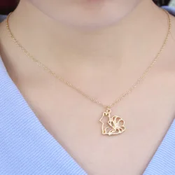 Europe/US Fashion The Nine-Tailed Fox Pendant Cute Necklace Gift For Mom/Girlfriend Party Jewelry