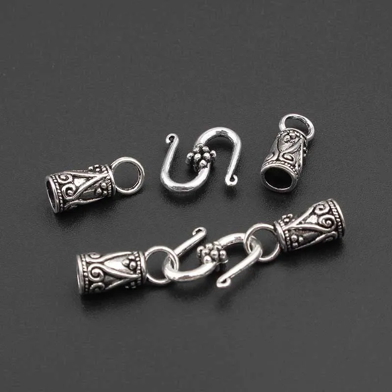 10 Sets tibetisches Silber, umklappbarer Schnappverschluss, Endkappe, Perlenbefestigungen für 4 mm runde Lederband-Armbandverbinder, Schmuckherstellung