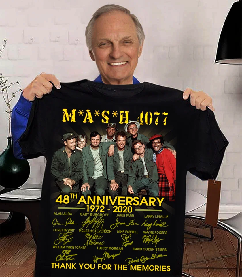 Mash 4077 48Th Anniversary 1972 2020 Thank You For The Memories T-Shirt Gift