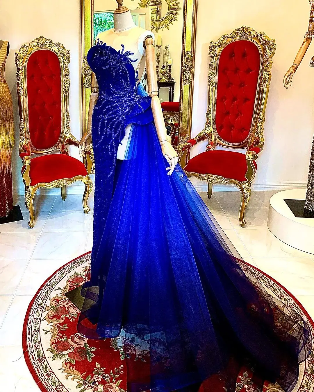 Royal Blue Mermaid Luxury Evening Dresses Sleeveless Sequins Sparkly High Split Plus Size Women Prom Party Gowns Custom Made