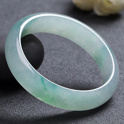 

Zheru Jewelry Natural Burmese Jade 54-62mm Light Green Bangle Elegant Princess Jewelry Best Gift