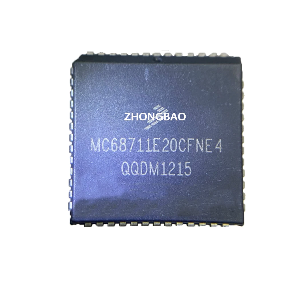 1PCS MC68711E20CFNE4 PLCC MC68711 PLCC52