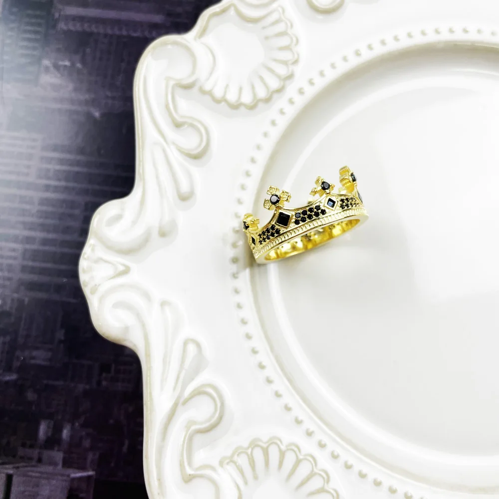 Ring Royal Power Crown Golden in 925 Sterling Silver With Black Stones Victorian Age Vintage Jewelry for Woman Men Romantic Gift