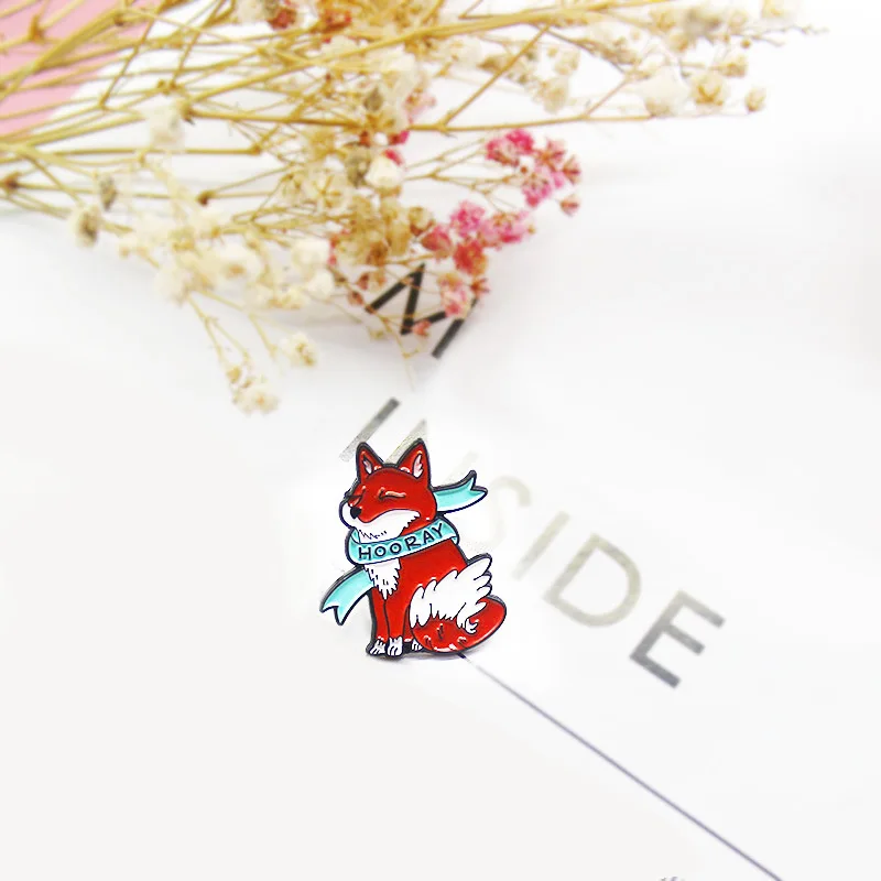 Cartoon Personality Fashion Red Fox With Blue Scarf Closed Eyes Thinking Creative Design Animal Brooch All-Match For Men Women