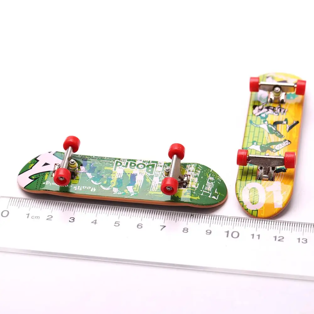 Toy Finger Skateboard Skatepark  Venue Combination Toys Skateboarders Ramp Track Educational Toy Set For Boy Birthday Gifts