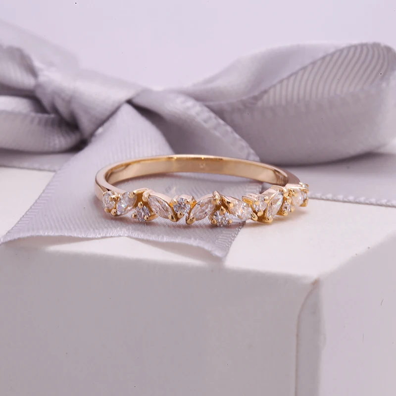 Imagem -02 - Aeaw-anel de Ouro Amarelo para Mulheres Diamante Moissanite Anel Solitário Combinando Meia Eternidade Aliança de Casamento Noivado Nupcial 585 14k