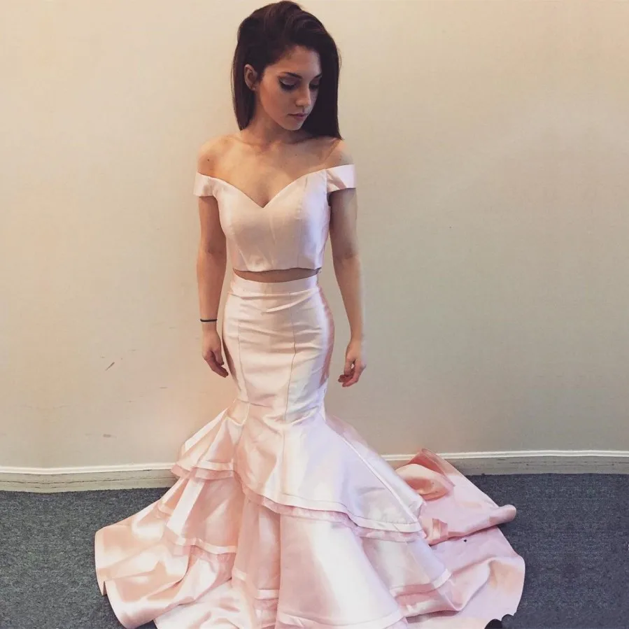 Popular Tiered Satin Sweep Train Prom Dresses 2021 Two Piece Mermaid Off the Shoulder Evening Formal Gowns Special Occasion