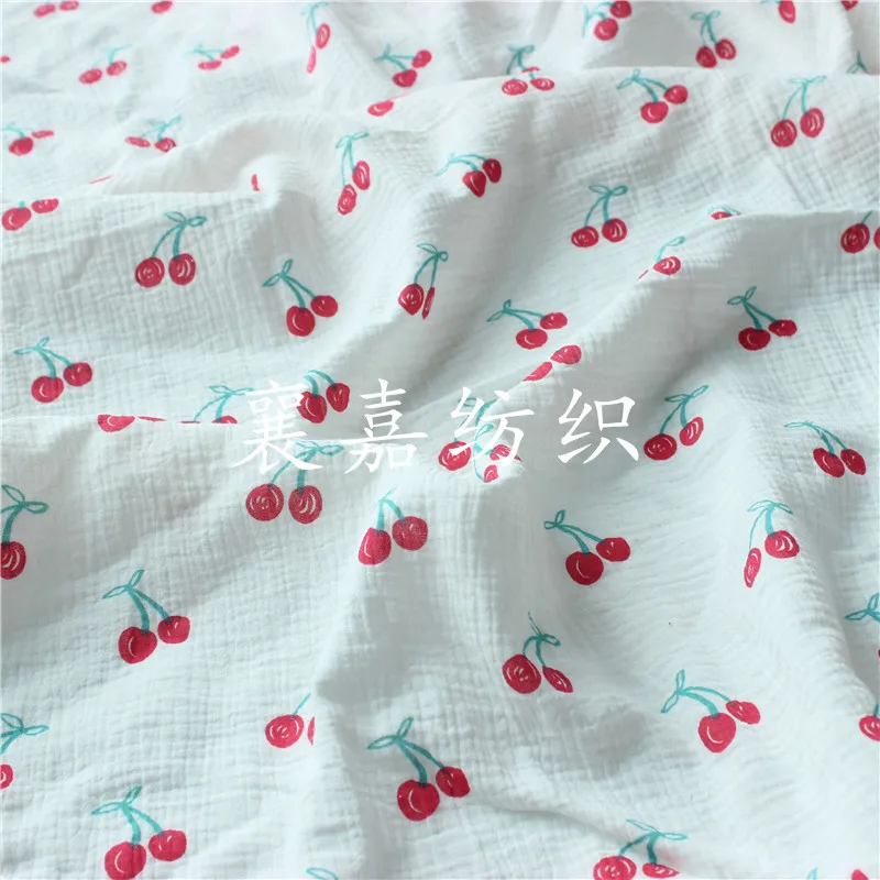 

100x135cm Cherry Fruit Cotton Crepe Fabric Wear Gauze Printing Seersucker Pants Mosquito Pajamas Fabric