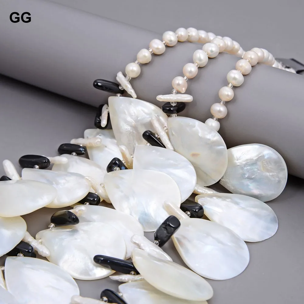 GuaiGuai Jewelry Beautiful Natural White Biwa Pearl White Shell Black Onyx Necklace For Women